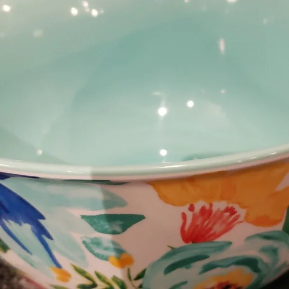 Set of 3 Pioneer Woman Nesting Bowls and Lids - Picture 5 of 5